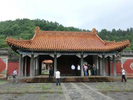 Visit Three Mausoleums of Shengjing